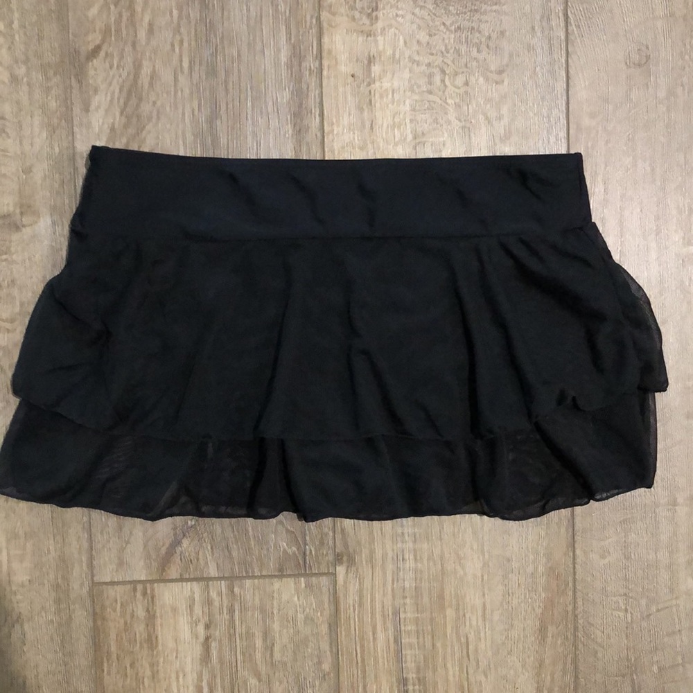 NWT! - BEACHSISSI Ruffled Bikini Swim Skirt